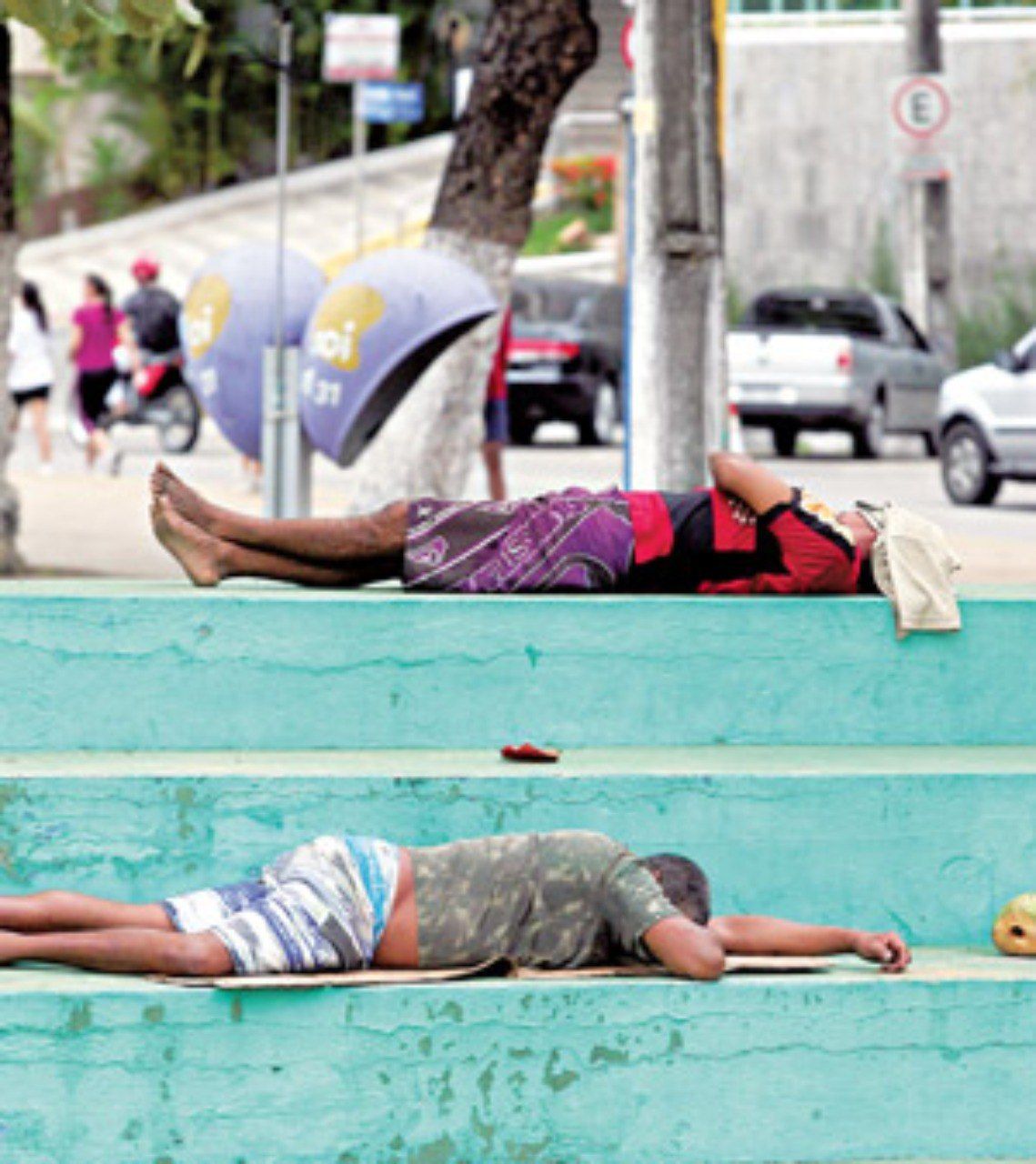Moradores de Rua Crescem em Fortaleza – Soluções Possíveis, Descaso e Causas Escancaradas