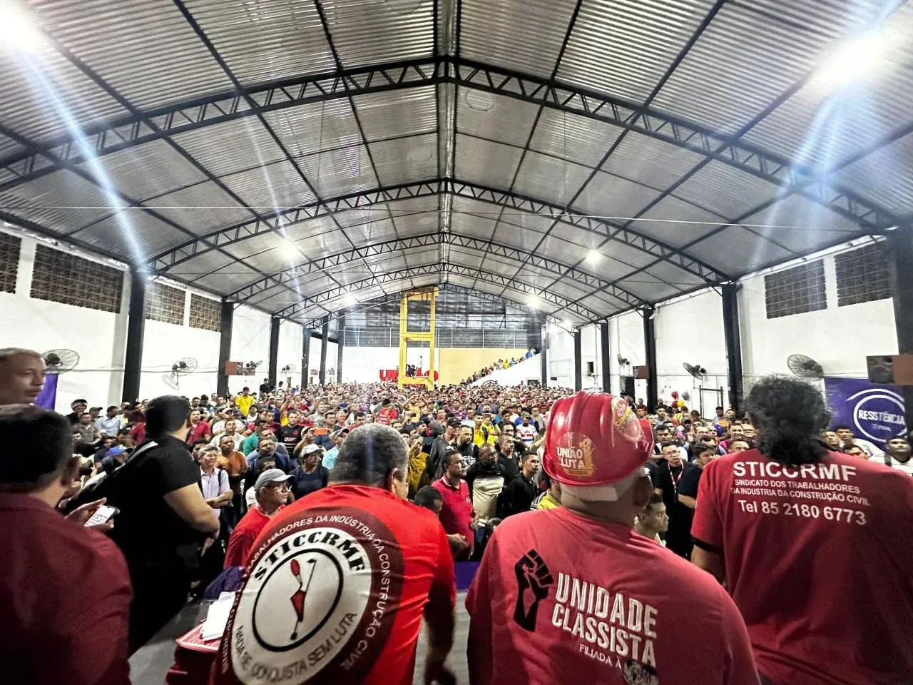 Todo apoio e solidariedade aos trabalhadores da construção civil de Fortaleza!