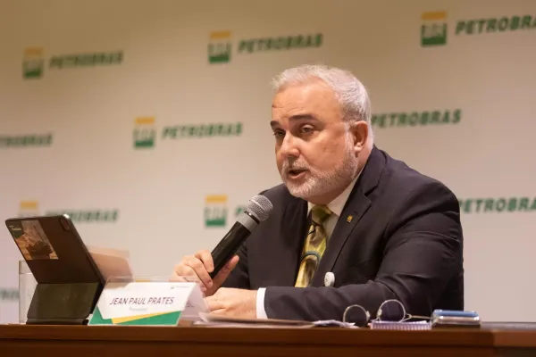 Entidades se manifestam sobre troca na presidência da Petrobrás