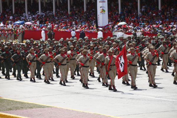 Trump envia tropas para a Venezuela
