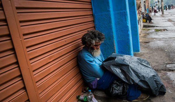 Corpos esquecidos: só 6 das 27 capitais contabilizam mortes de pessoas em situação de rua