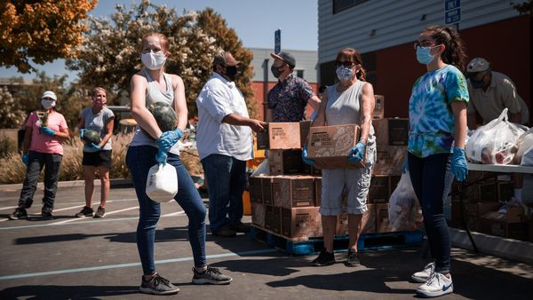 Fome, fascismo e fraude